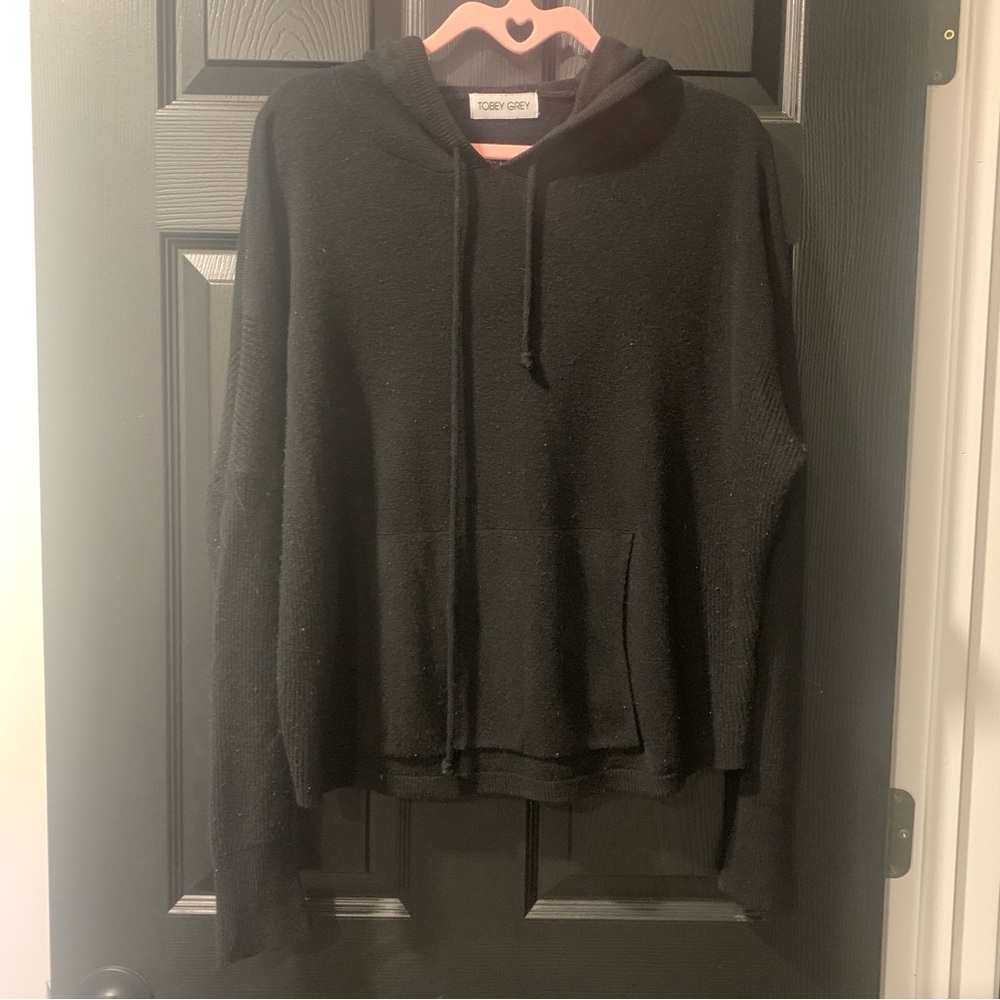 Tobey Grey | Black Casual Drawstring Hoodie | Sz L